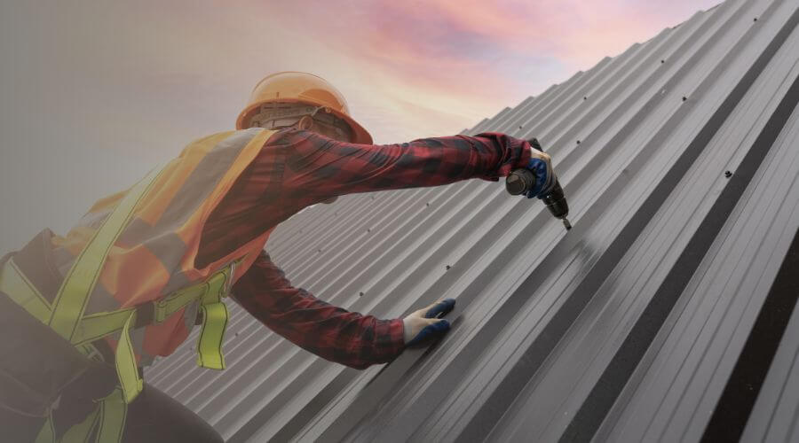 Expert Emergency Roof Repairs services in Oneonta, AL